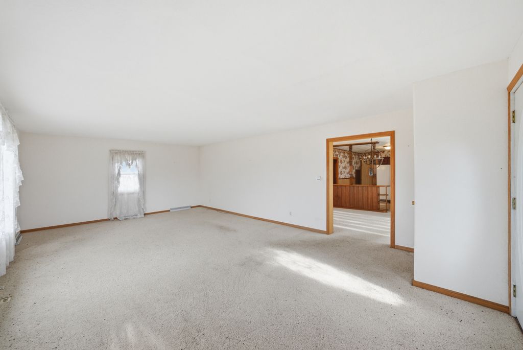 Listing Photo: 26936 Hwy T30, Exline, IA 52555-1